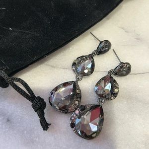 Stunning Black Diamond Cut Crystal Earrings-boutique